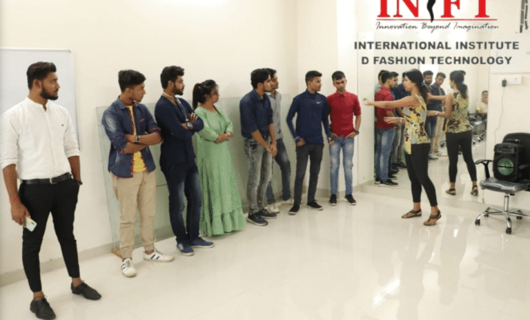 FEATURES OF A GOOD ACTING SCHOOL IN KOLKATA